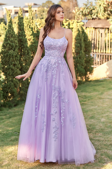 Vestido de baile de tulle roxo com apliques